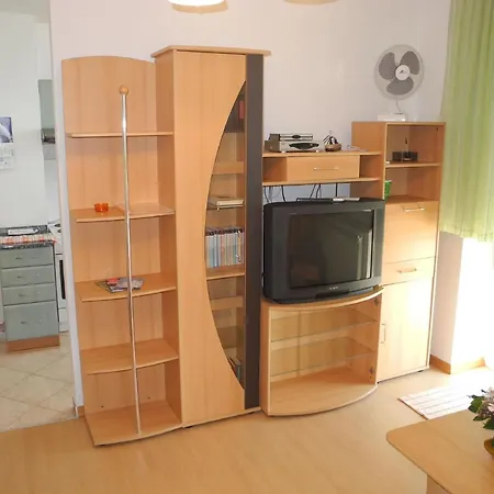 Ferienwohnung Fur 4 Personen Ca 40 Qm In Crikvenica, Kvarner Bucht Und Umgebung - B51839 *