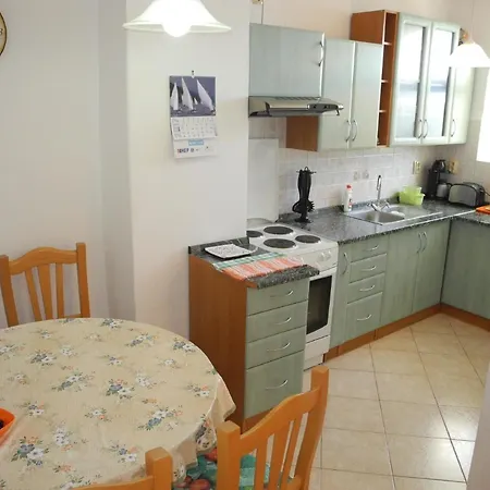Ferienwohnung Fur 4 Personen Ca 40 Qm In Crikvenica, Kvarner Bucht Und Umgebung - B51839 Crikvenica